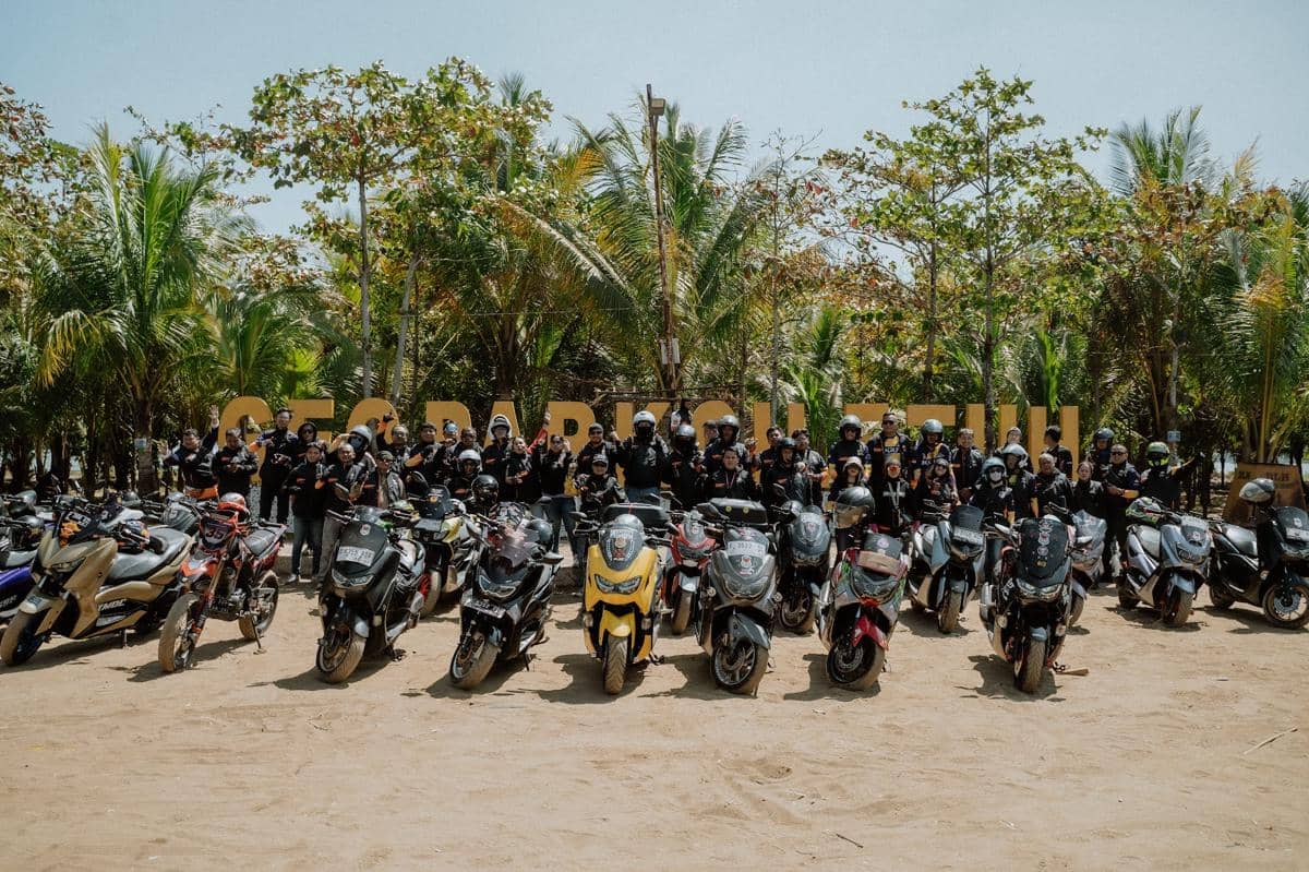 Repsol Ajak Komunitas NMAX Touring Edukatif ke Ciletuh