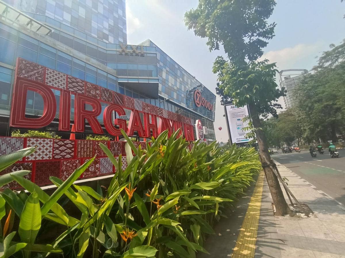 Pagar diduga dibongkar sejak Sabtu malam