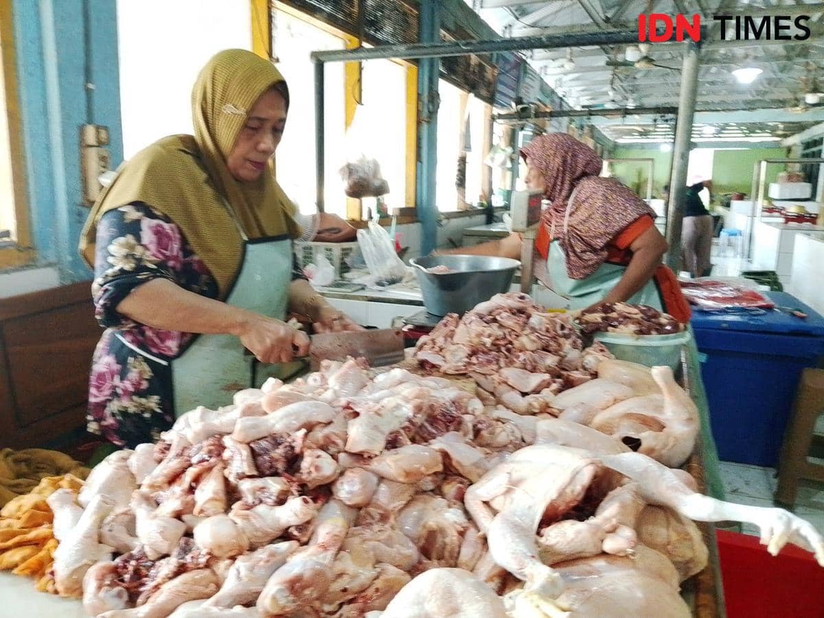 Harga Ayam di Magetan Tembus Rp35 Ribu Perkilo, Telur Malah Anjlok
