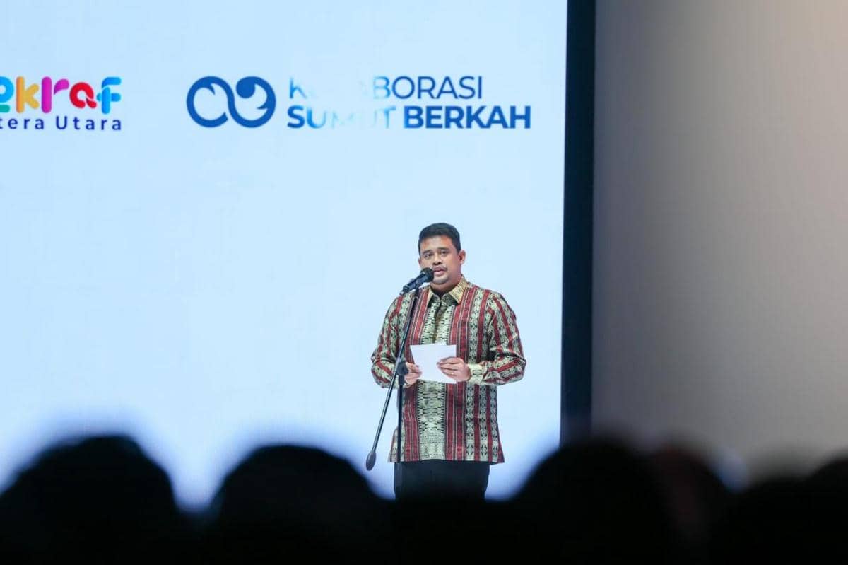 Lewat Ulos, Bobby Nasution Bidik Sumut Jadi Pusat Fashion Indonesia
