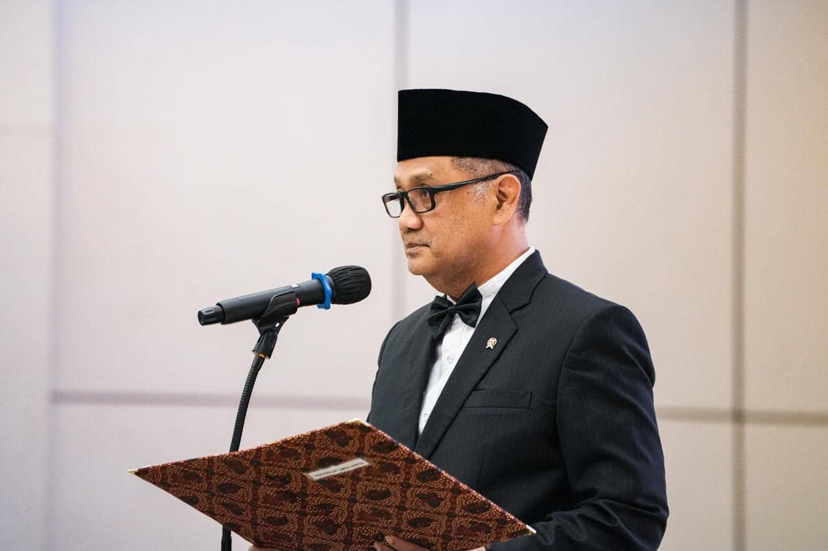 Menteri Haji dan Umrah Mochamad Irfan Yusuf melantik enam pejabat di Auditorium H.M. Rasjidi, Jakarta.