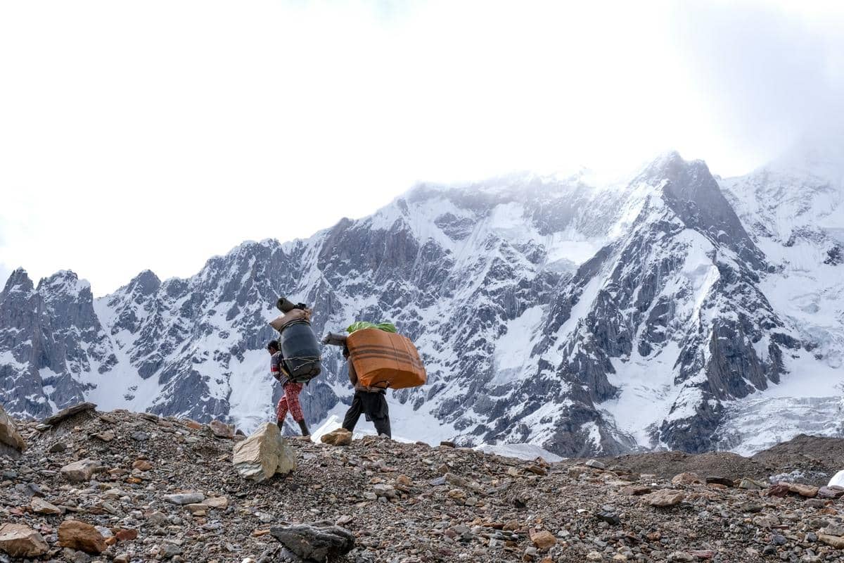 5 Gletser Terbesar di Sekitar 14 Peaks yang Bikin Terpana