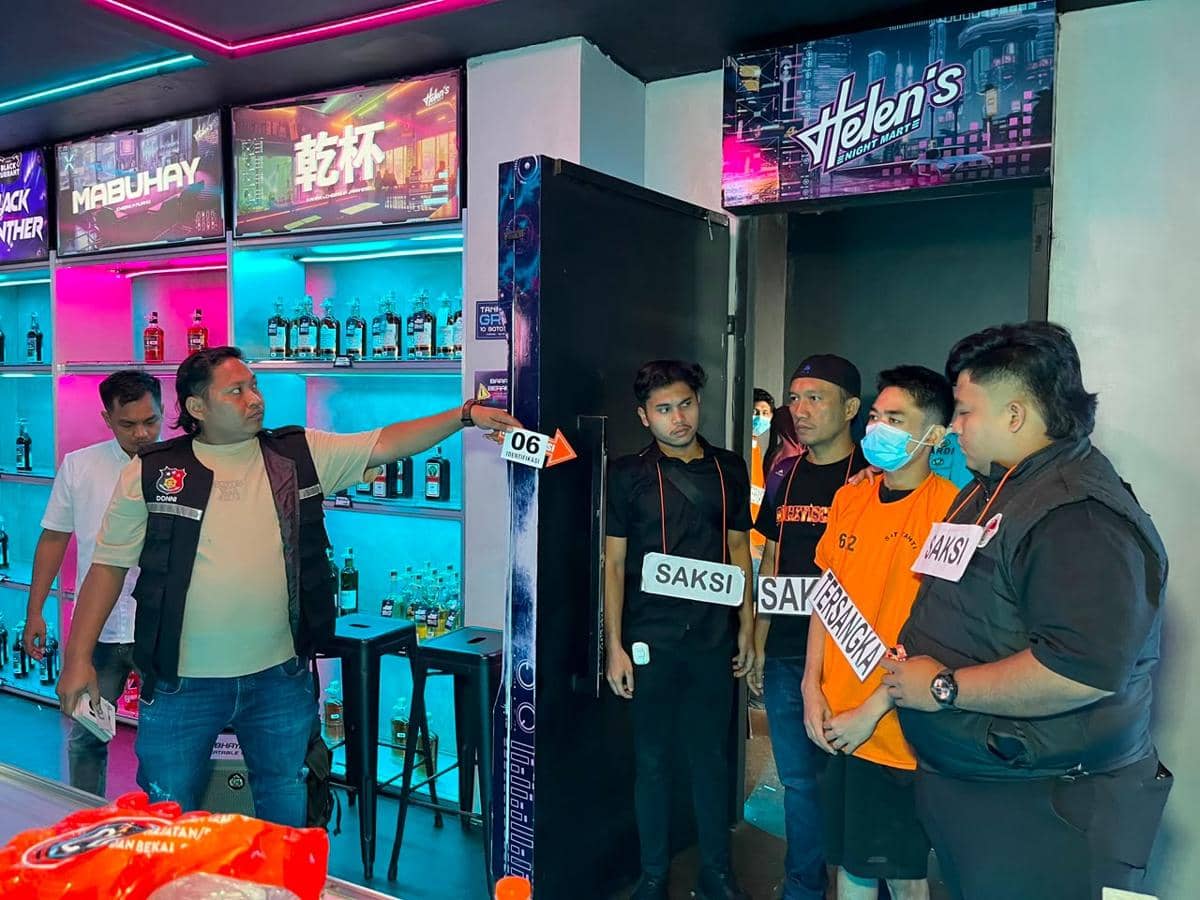 Polisi Polresta Medan mengungkap fakta baru terkait dugaan peredaran vape berisi narkotika di Helen’s Night Mart.
