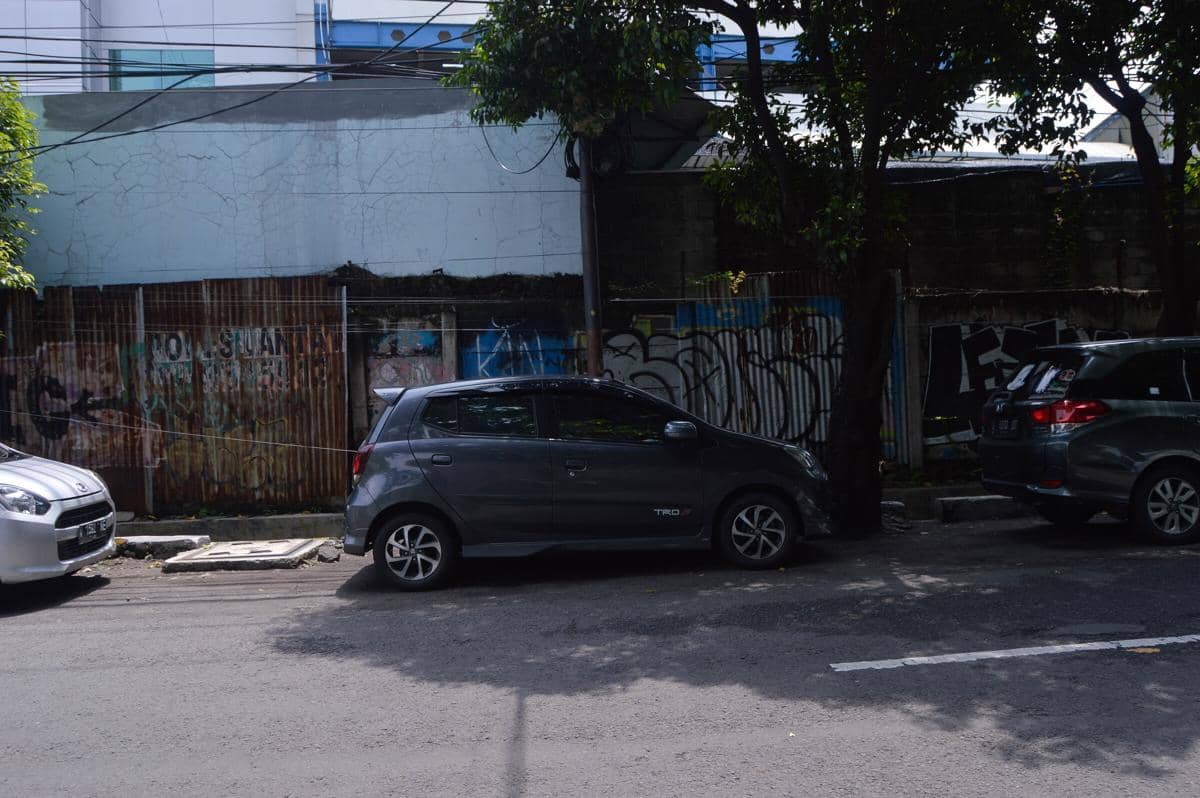 ilustrasi mobil