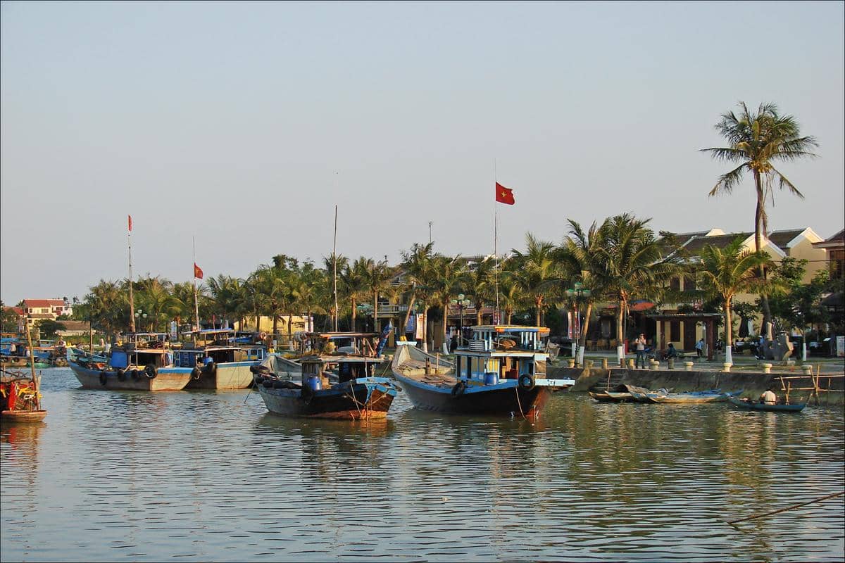 Sungai Thu Bon, jalur perdagangan utama Hoi An