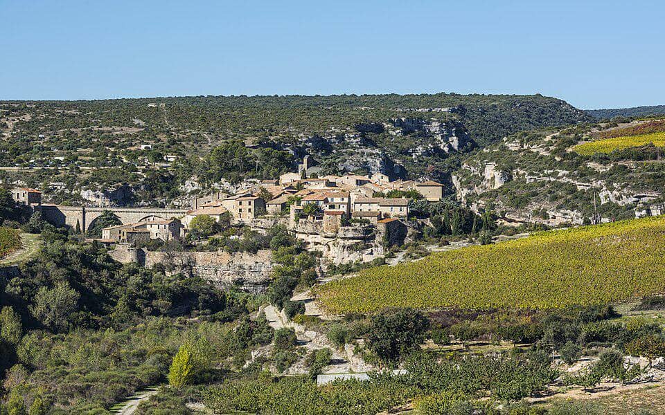 Desa Minerve di Prancis