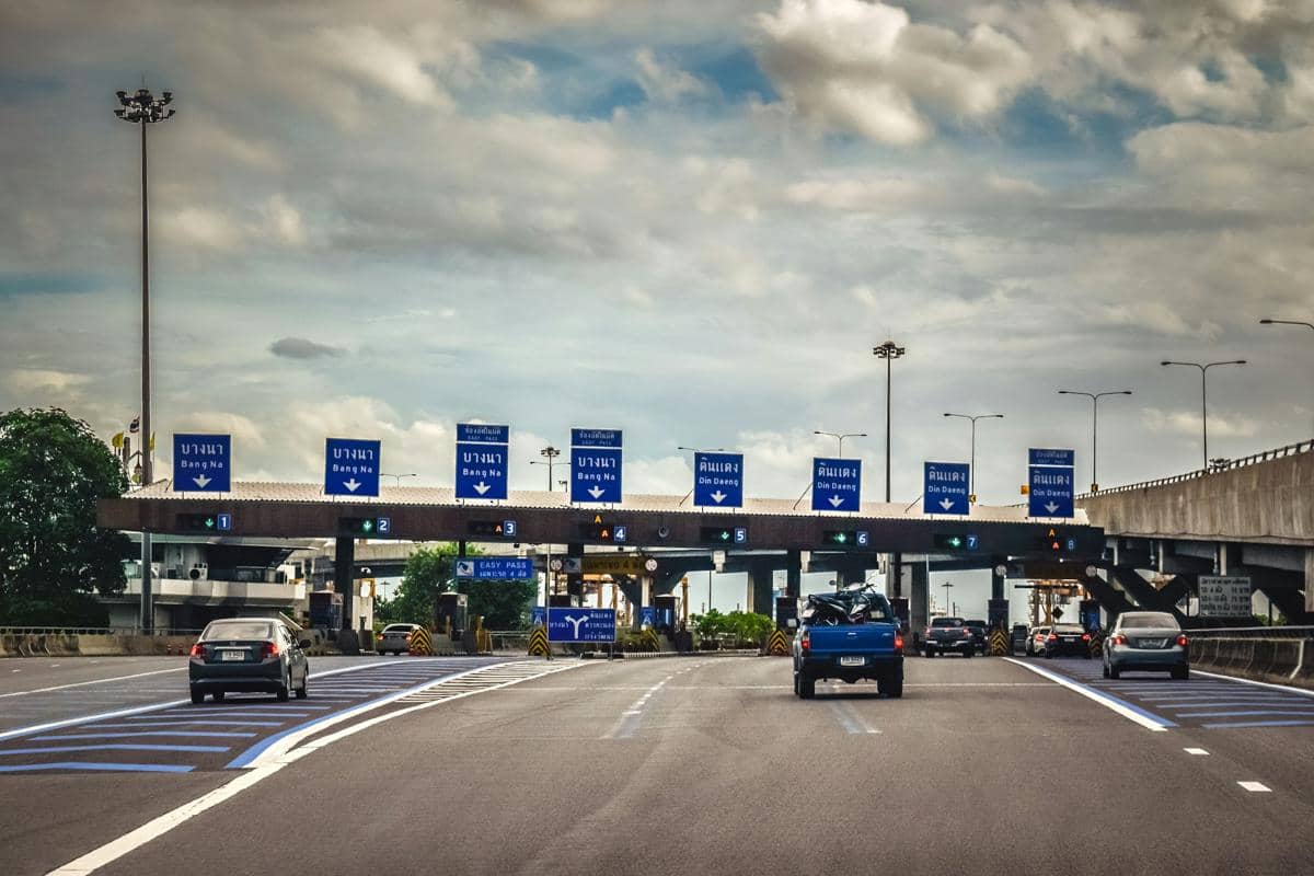 ilustrasi pintu tol