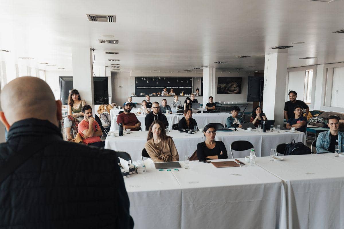 ilustrasi mengikuti summer course