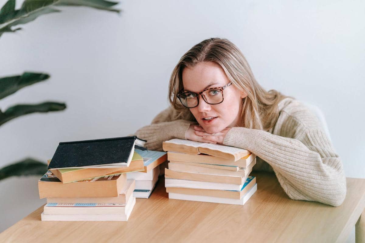 5 Beda Buku Hardcover dan Paperback yang Perlu Kamu Tahu