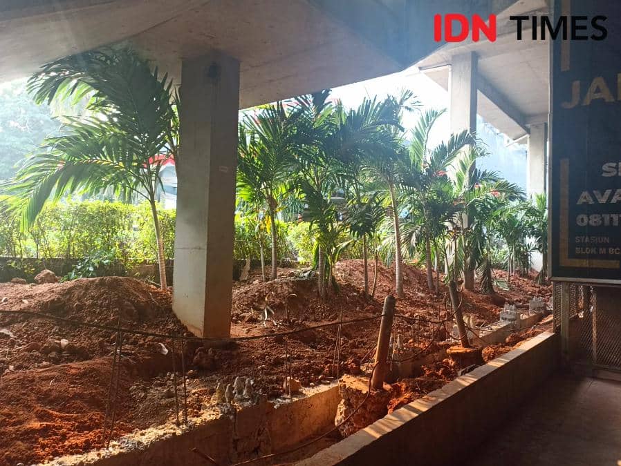 Pagar di Blok M Plaza hilang, Selasa (4/8/2026).