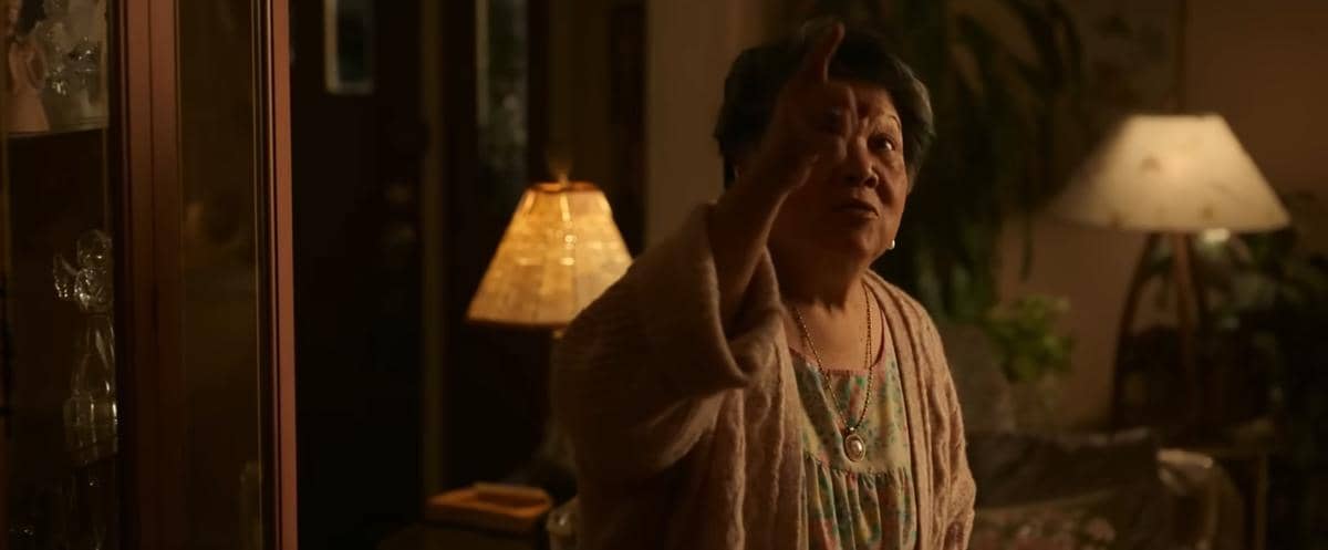 Mary Rivera tampil dalam salah satu adegan film Spider-Man: No Way Home produksi resmi Marvel Studios.