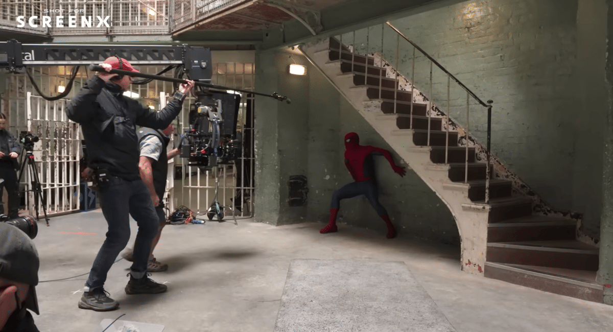 proses syuting Spider-Man: Brand New Day menggunakan kamera ScreenX