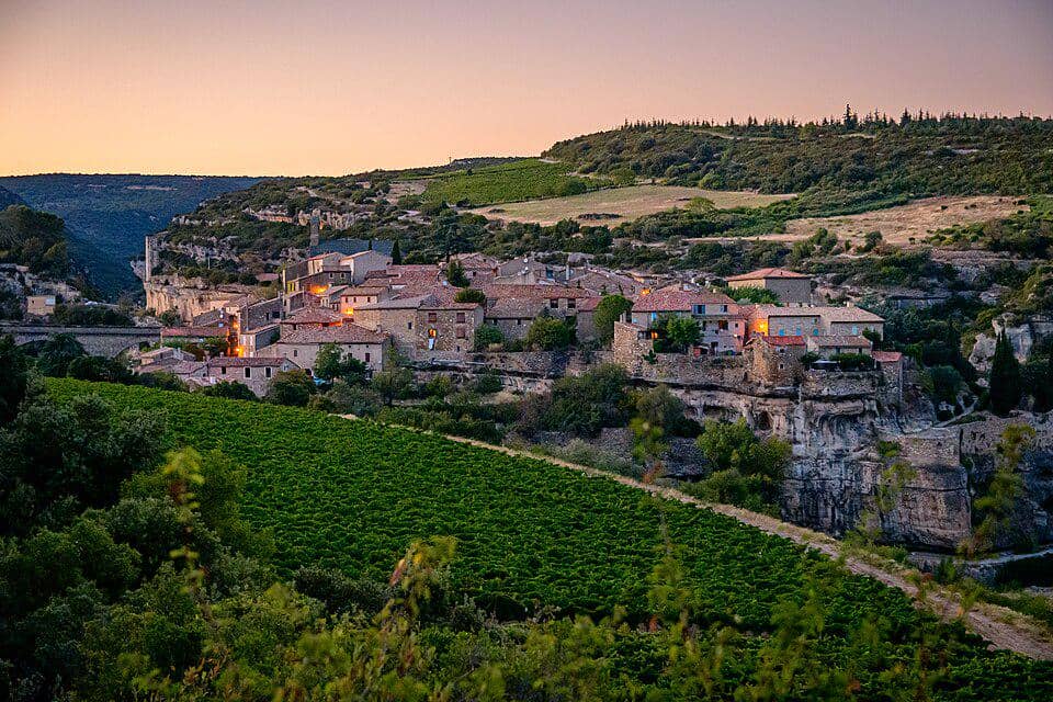 Desa Minerve di Prancis