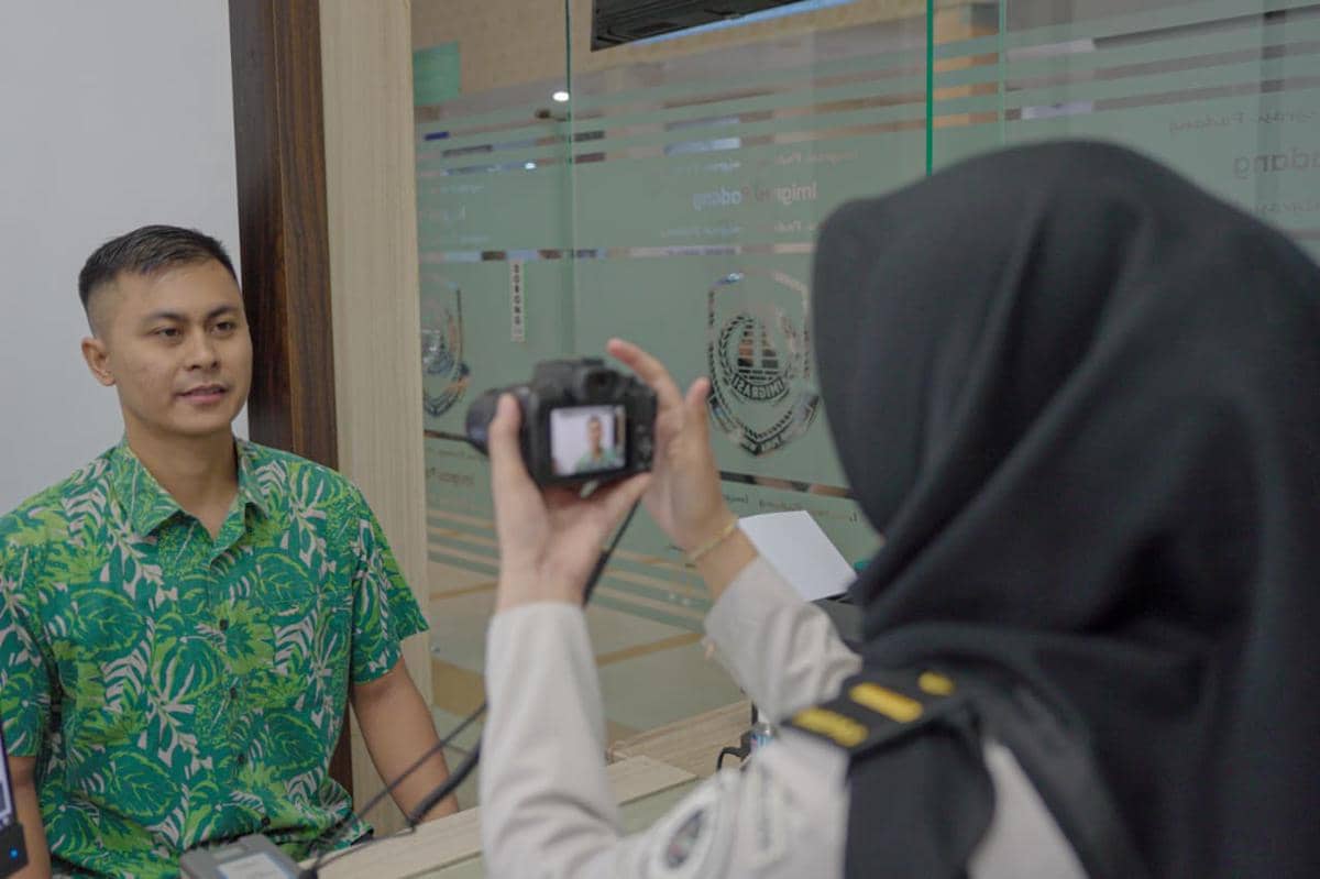 Direktur Jenderal Imigrasi Hendarsam Marantoko menyampaikan capaian pencegahan TPPO, termasuk penundaan keberangkatan 8.287 WNI sepanjang Ja
