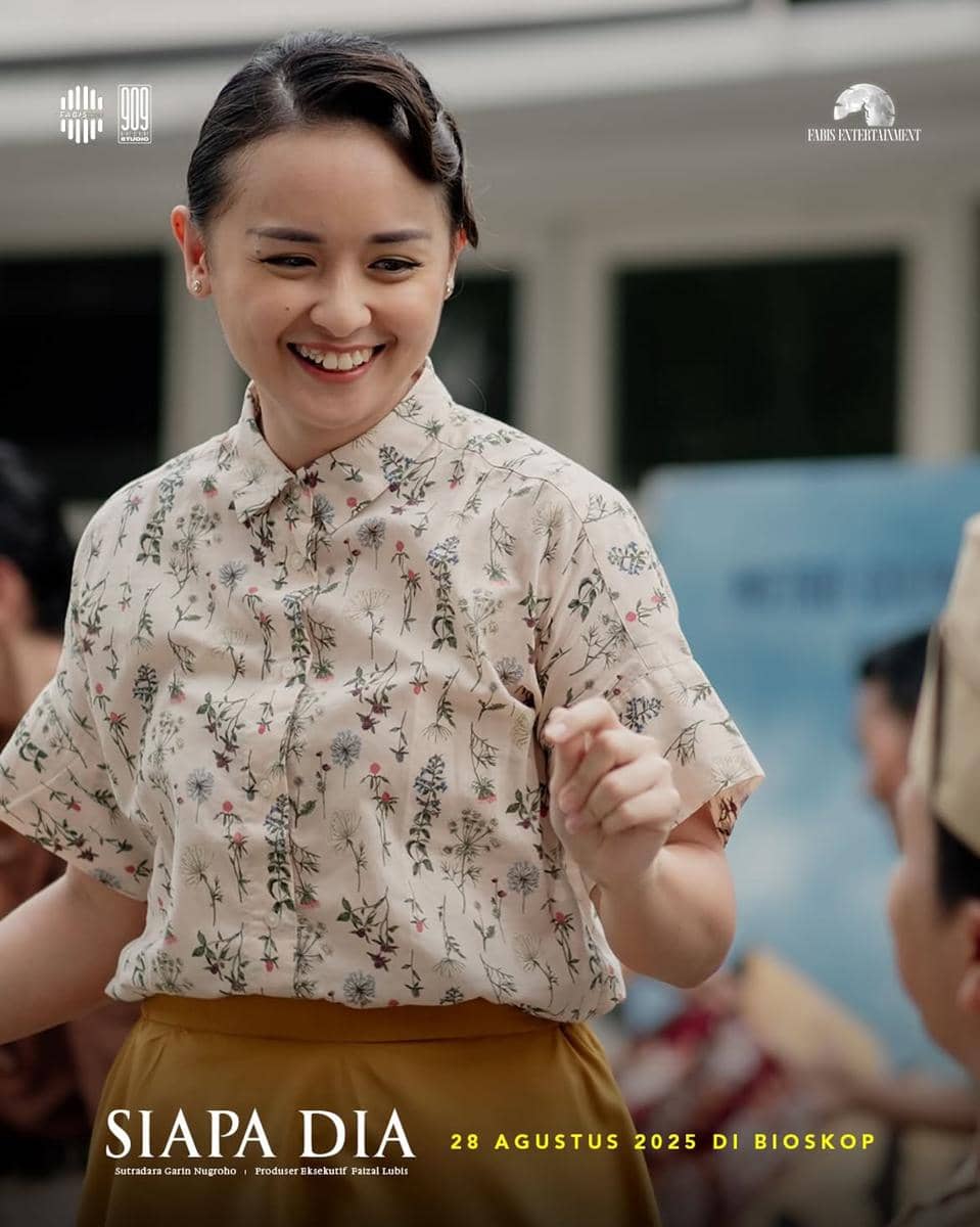 Joanna Alexandra di film Siapa Dia