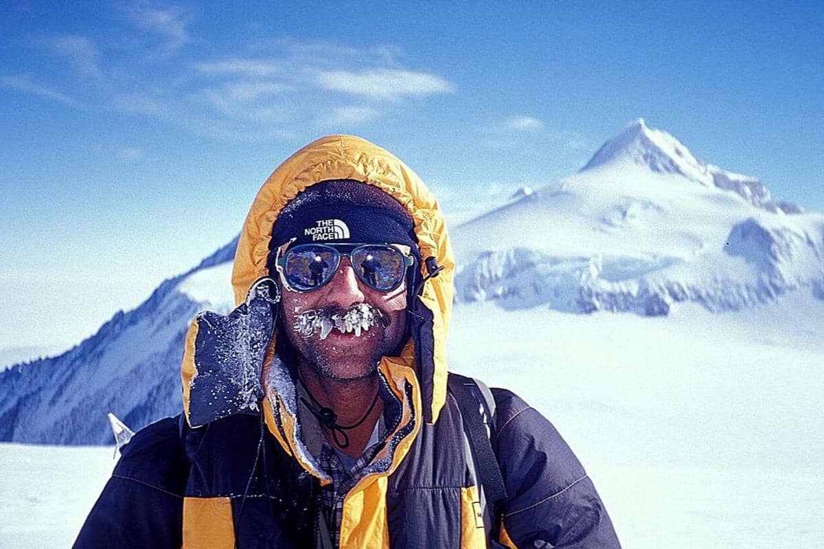pendaki Geri Winkler saat mendaki Gunung Vinson