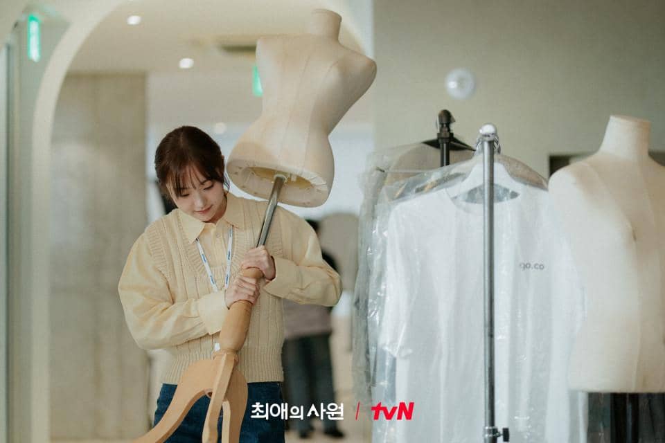 still cuts drama My Bias, My Boss