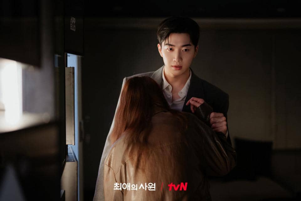still cuts drama My Bias, My Boss