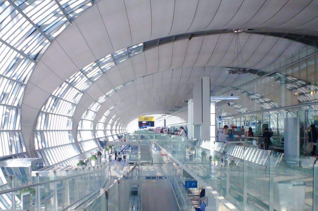 Suasana di bandara.