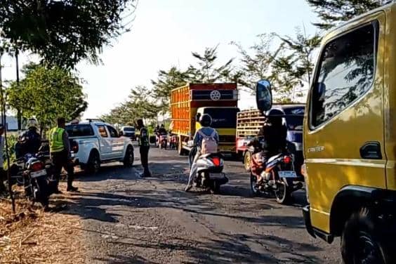 Berangkat Sekolah, 4 Pelajar Magetan Kecelakaan, 1 Tewas