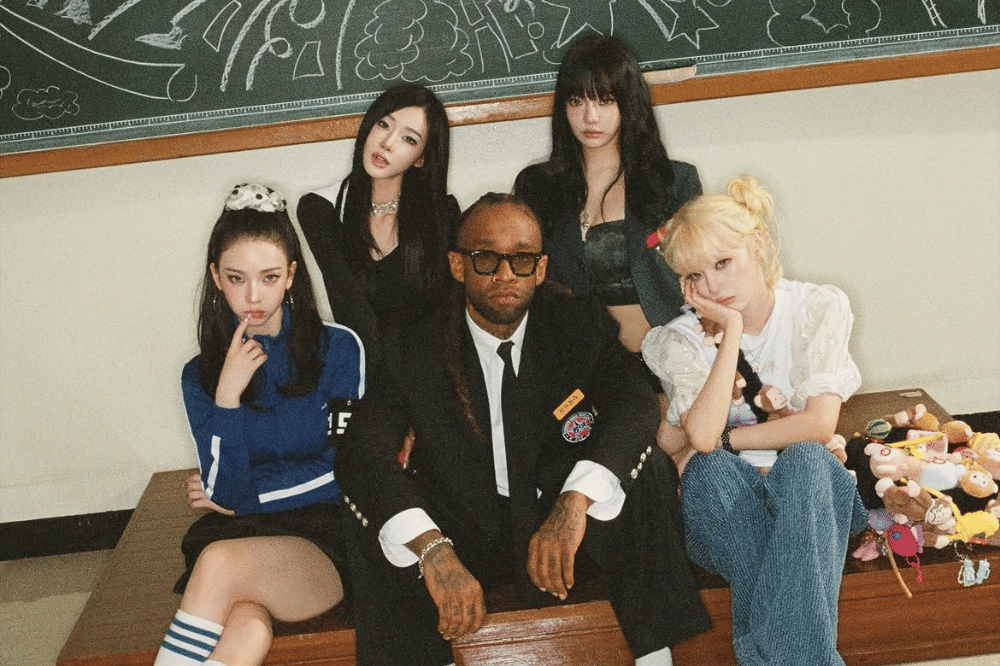 Potret girl group aespa bersama Ty Dolla $ign untuk lagu mereka Switchblade (instagram.com/aespa_official)