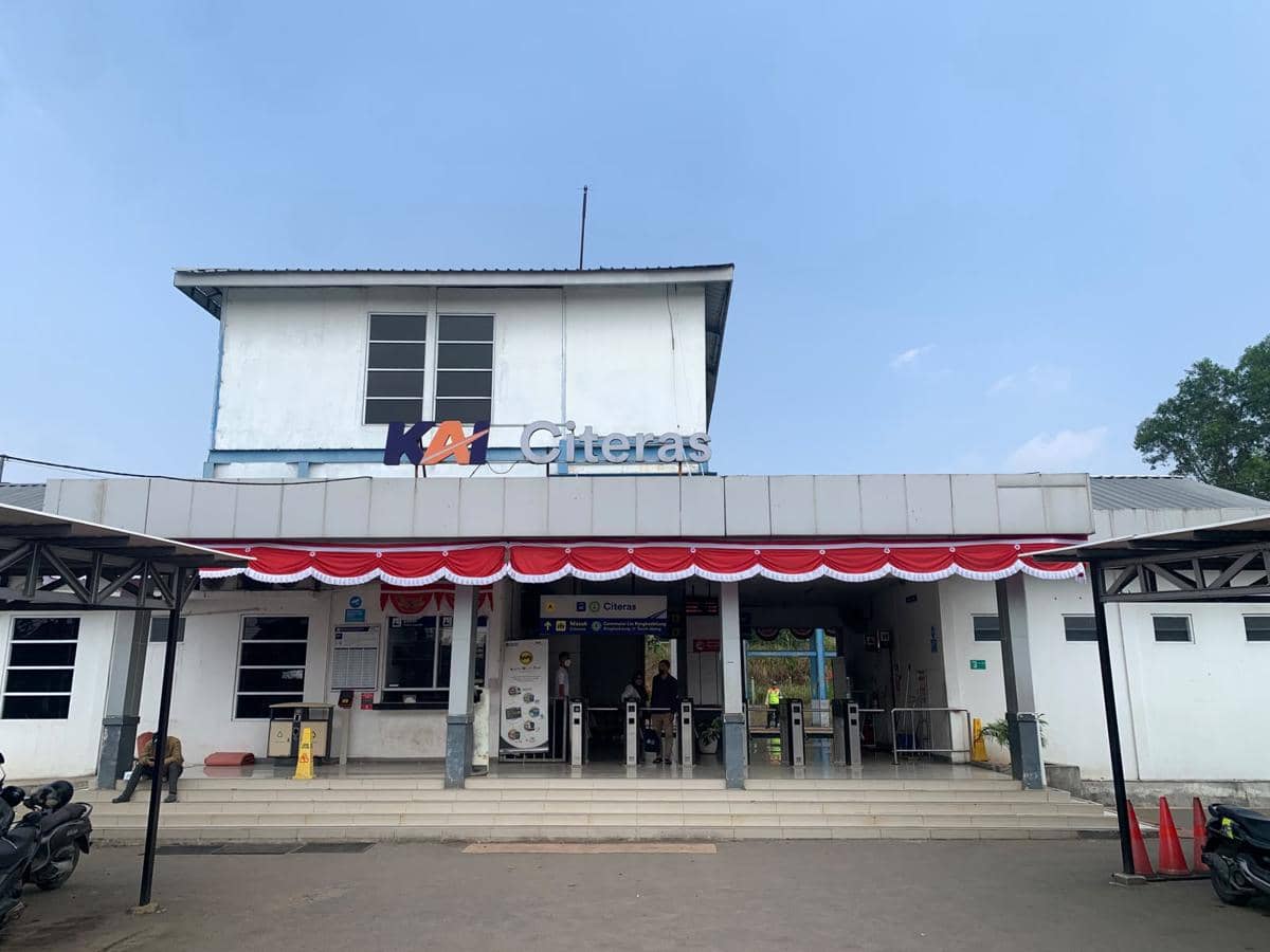 Jumlah Penumpang Commuter Line Stasiun Citeras Naik, Ini Sebabnya