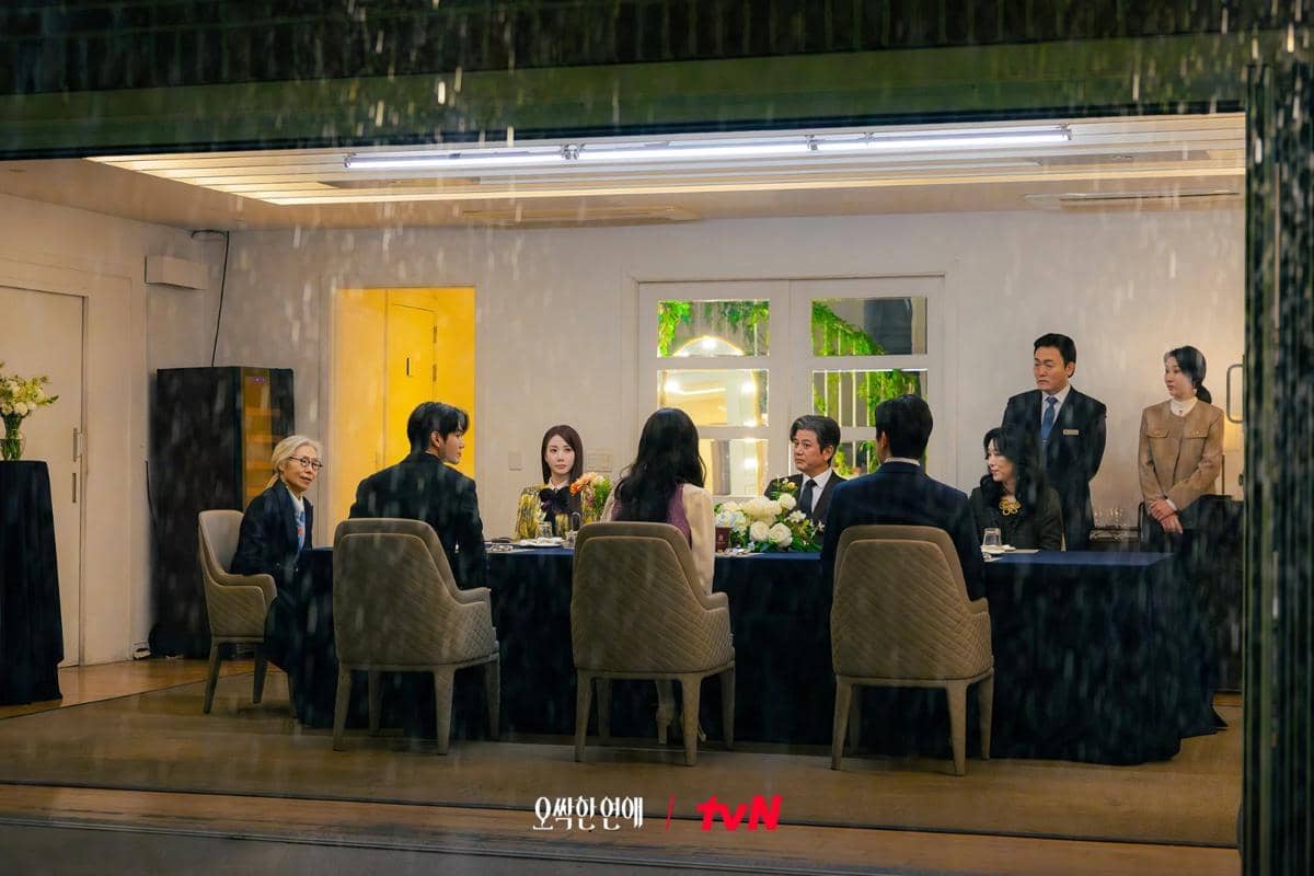 Potongan adegan drama Korea Spooky in Love produksi tvN, berdasarkan dokumentasi resmi serial tersebut.