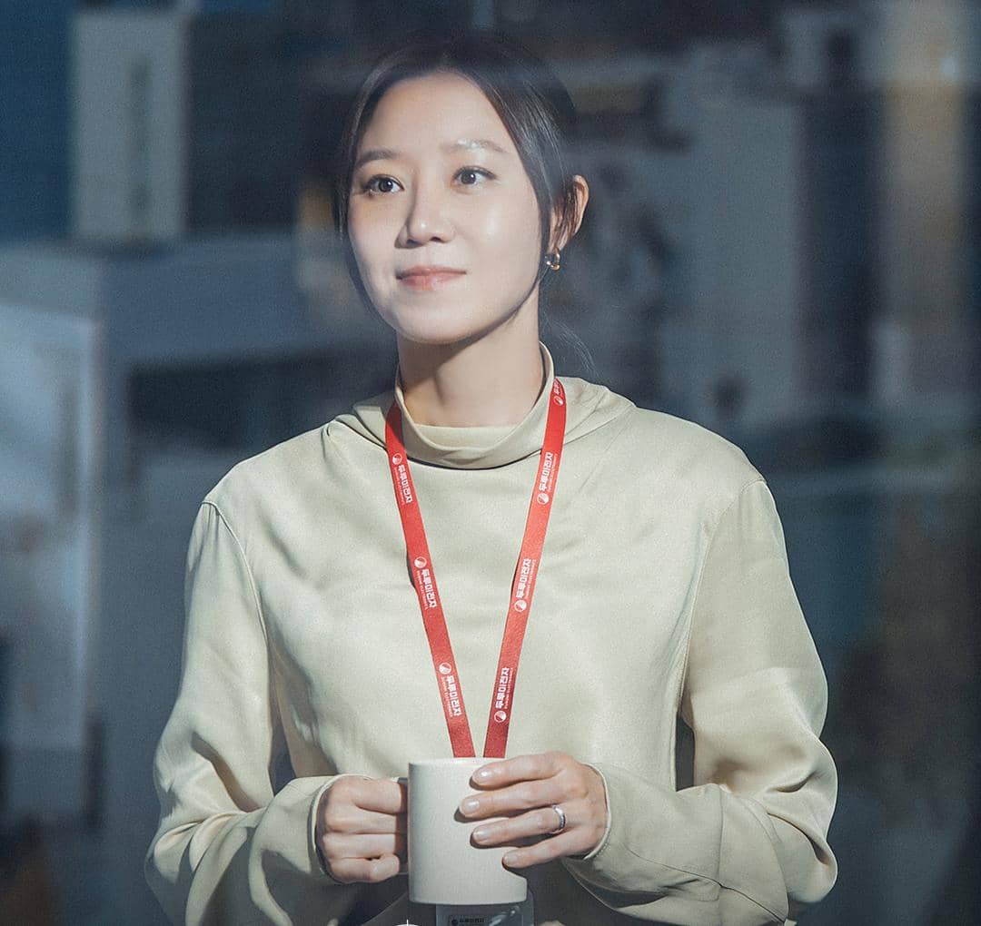 7 Tantangan Yoo Bo Na Sebagai Working Mom di A Bona Fide Killer