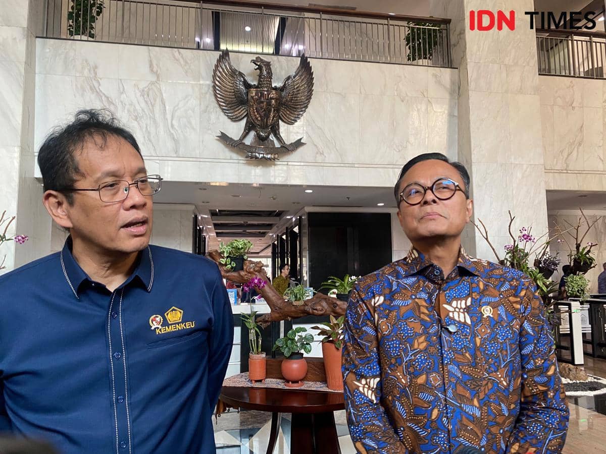 Purbaya Bakal Caplok Seluruh Saham BUMN di Kereta Cepat