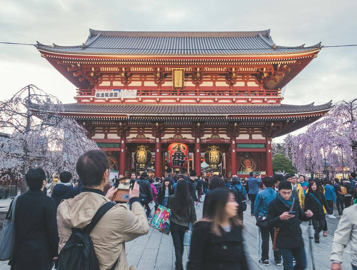 ilustrasi wisata di Jepang
