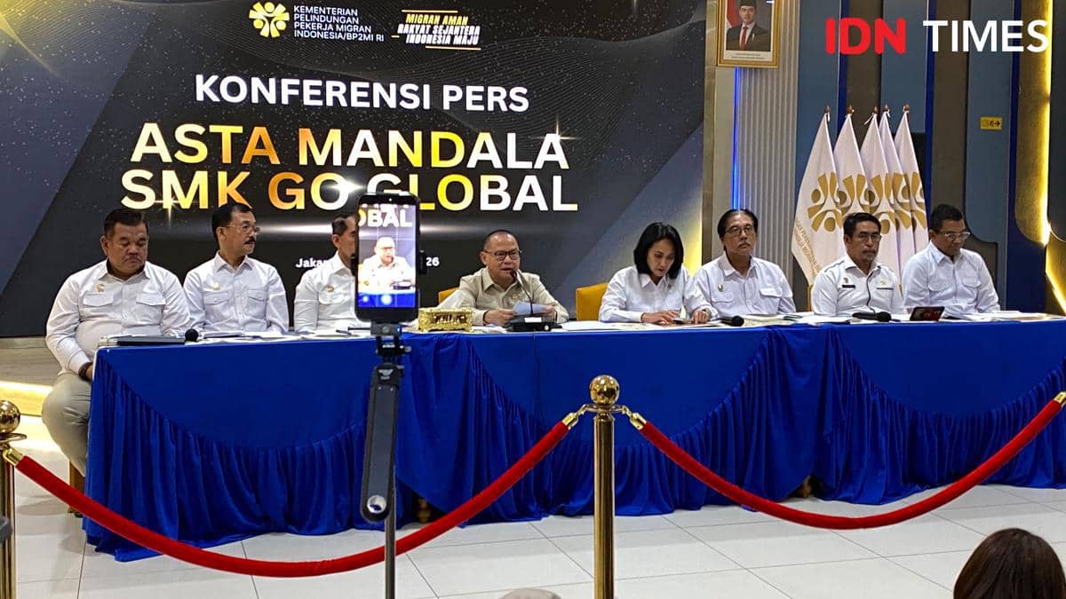 Menteri Perlindungan Pekerja Migran Indonesia (P2MI) Mukhtaruddin dalam konferensi pers Asta Mandala SMK Go Global.