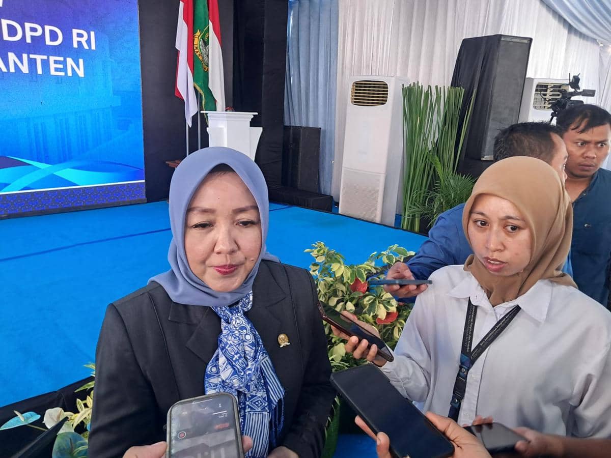 Anggota DPD RI Ade Yuliasih saat menghadiri ground breaking gedung DPD RI di Serang (Dok. Khaerul Anwar)