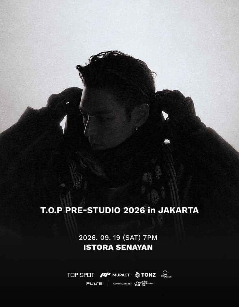 Poster berisi daftar harga tiket fan meeting T.O.P di Jakarta pada 2026 dari akun Instagram threemountainsave.