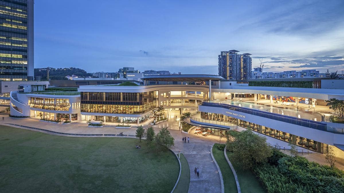 Identitas National University of Singapore (NUS) dan informasi situs resminya, nus.edu, sebagai universitas di Singapura.