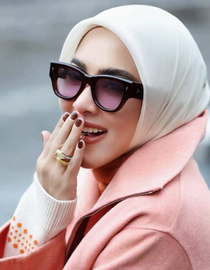 Koleksi cincin Syahrini