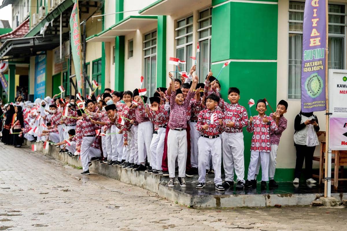 siswa-siswi sekolah dasar