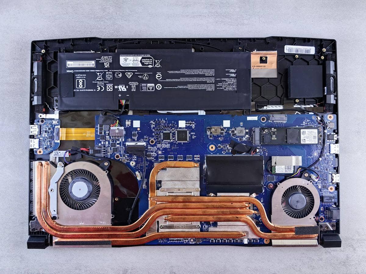 ilustrasi laptop