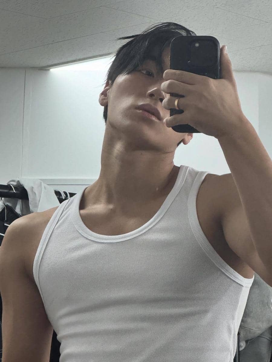 Kolase transformasi San ATEEZ dari penampilan imut menjadi berkesan bad dalam unggahan Instagram @choi3an.