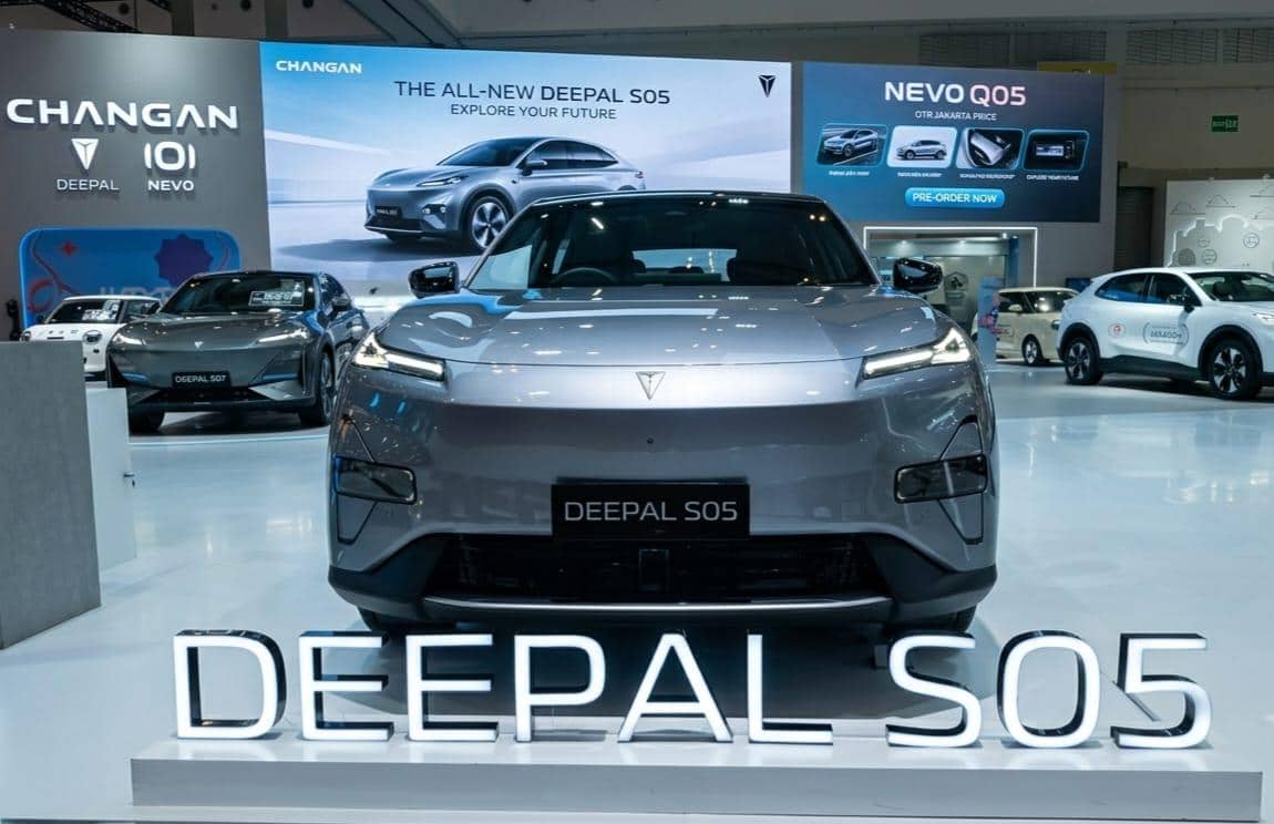 Changan Deepal S05 hadir sebagai SUV pertama di Indonesia dengan pilihan teknologi BEV dan REEV, memberikan fleksibilitas mobilitas sesuai kebutuhan pengguna.jpeg