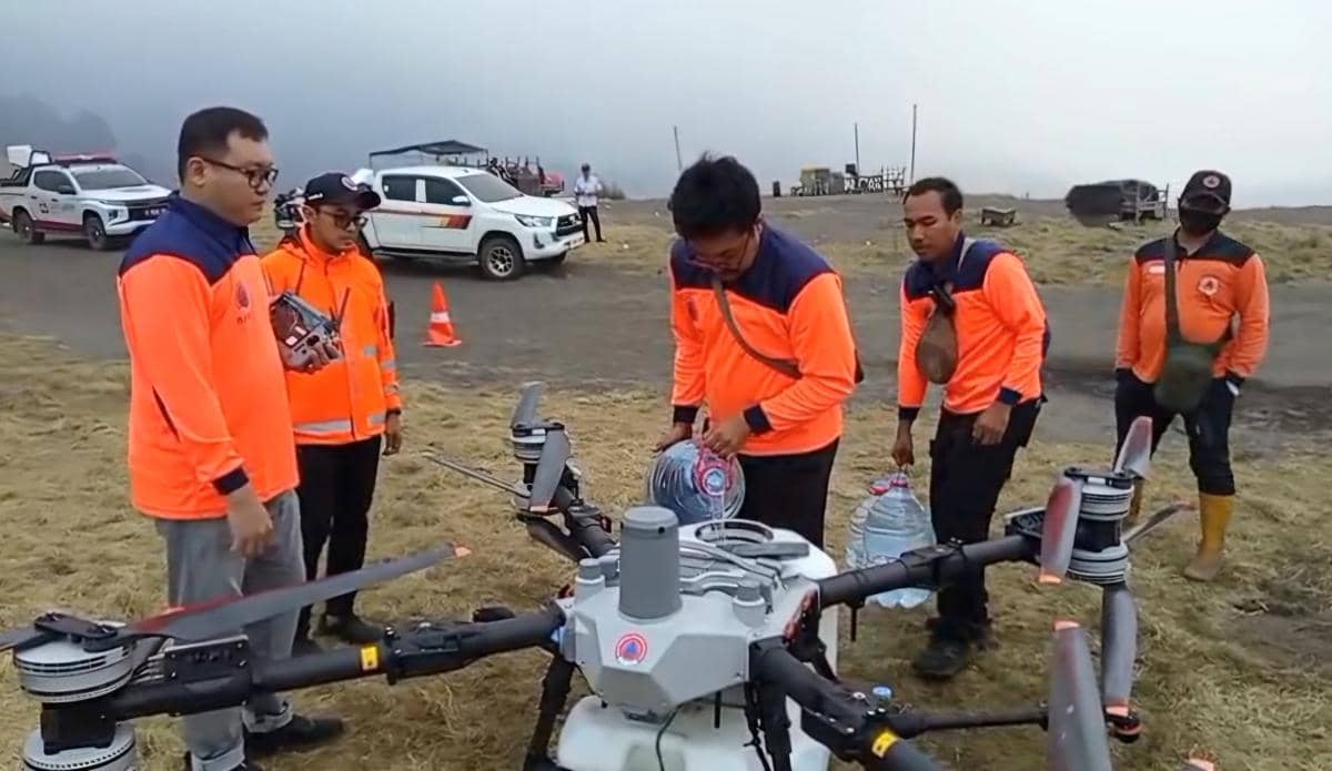 Hari Keempat Karhutla Bromo, Helikopter BNPB Turun Tangan