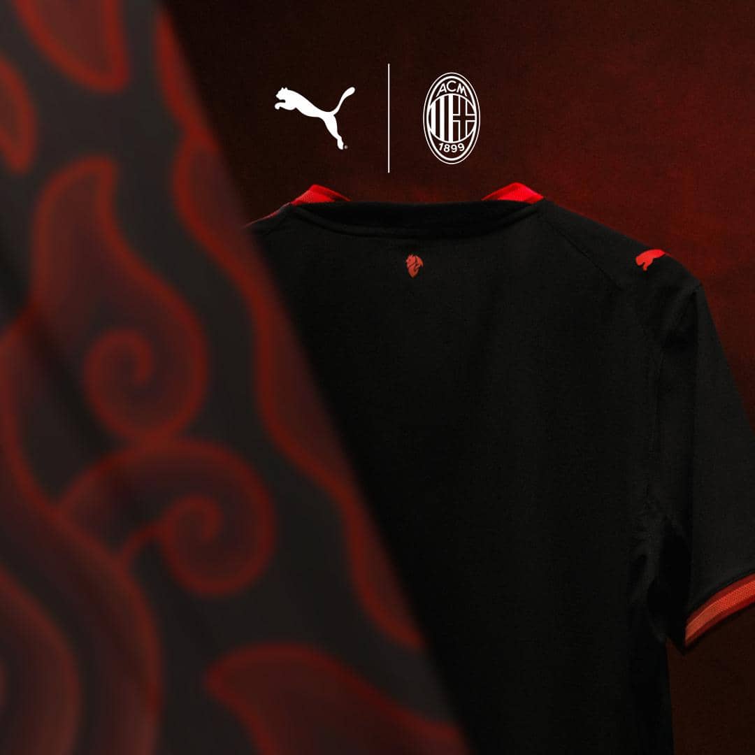 AC Milan dan Puma Luncurkan Jersey Ketiga di Jakarta