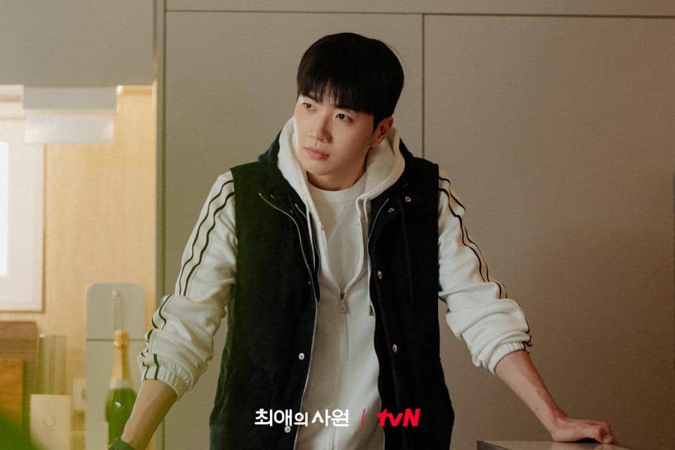 still cuts drama My Bias, My Boss