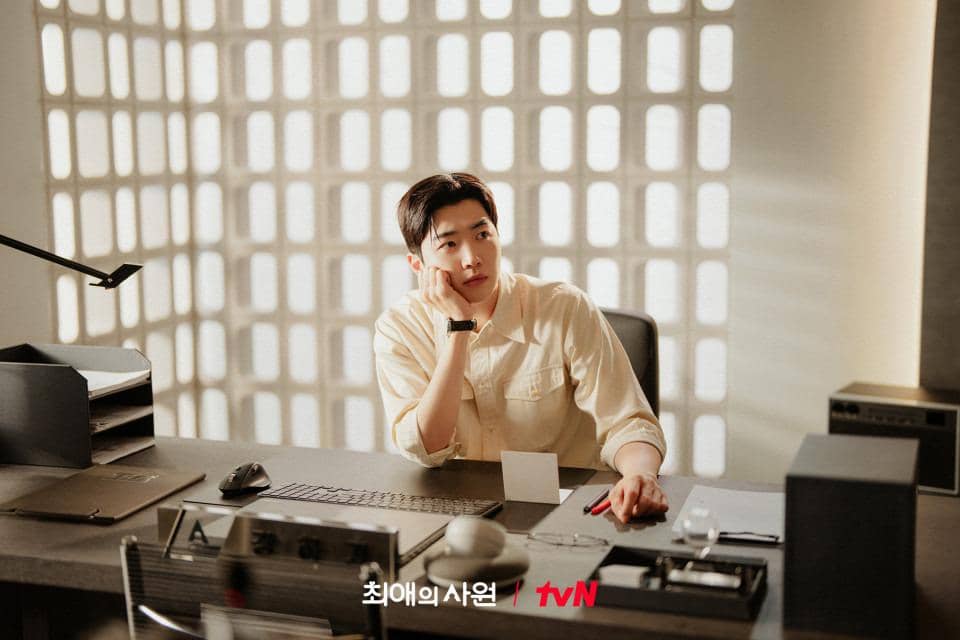 still cuts drama My Bias, My Boss
