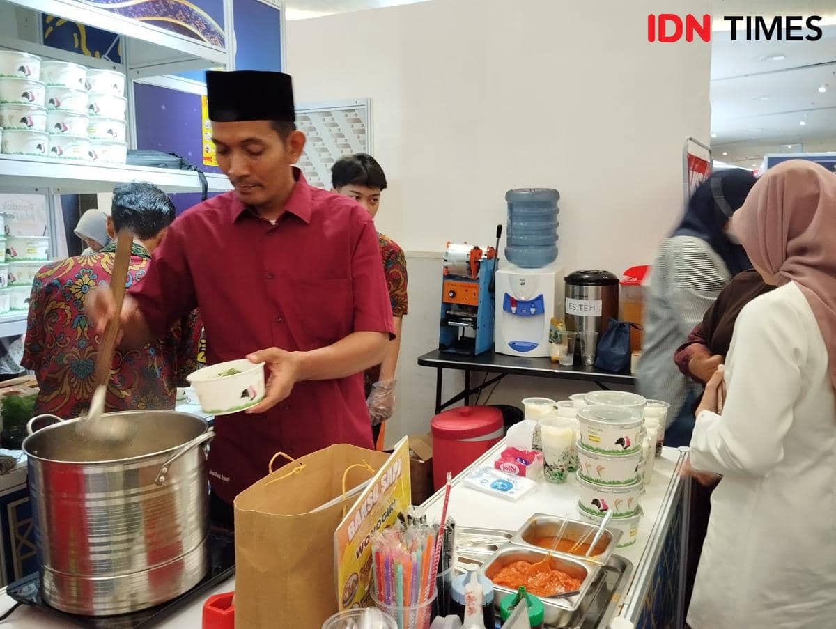 Festival Jateng Syariah (FAJAR) 2026 yang digelar di Semarang. (IDN Times/Dhana Kencana)