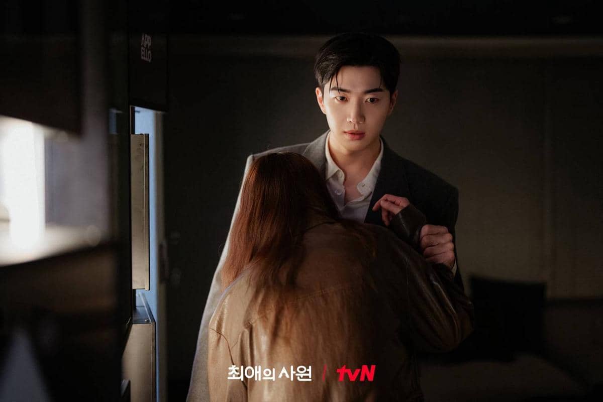 Cuplikan drama Korea My Bias, My Boss
