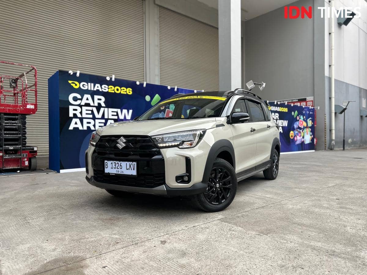Suzuki XL7 Hybrid facelift dipamerkan di GIIAS 2026 dan tersedia untuk dicoba oleh pengunjung pameran otomotif.