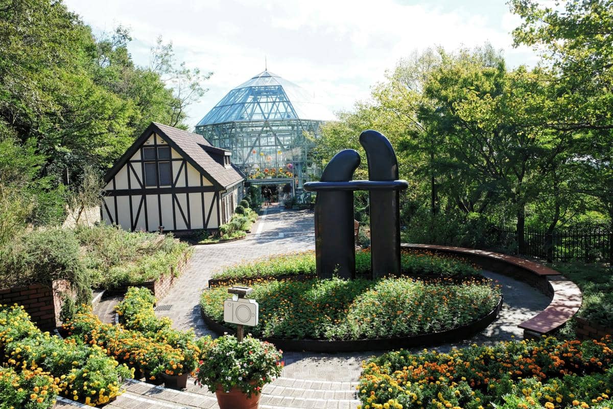 ilustrasi Nunobiki Herb Gardens