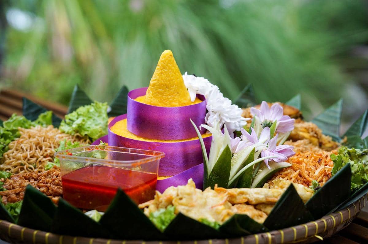8 Olahan Daging Sapi untuk Lauk Nasi Tumpeng, Banyak Pilihan