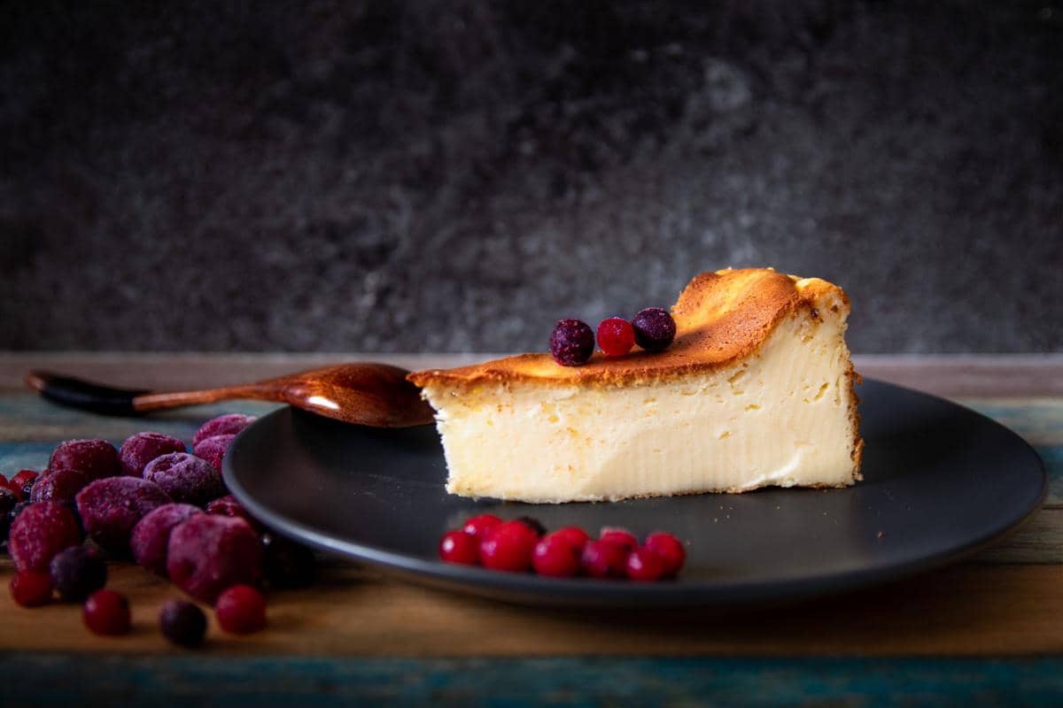 Resep Basque Burnt Cheesecake Ekonomis yang Lumer di Mulut