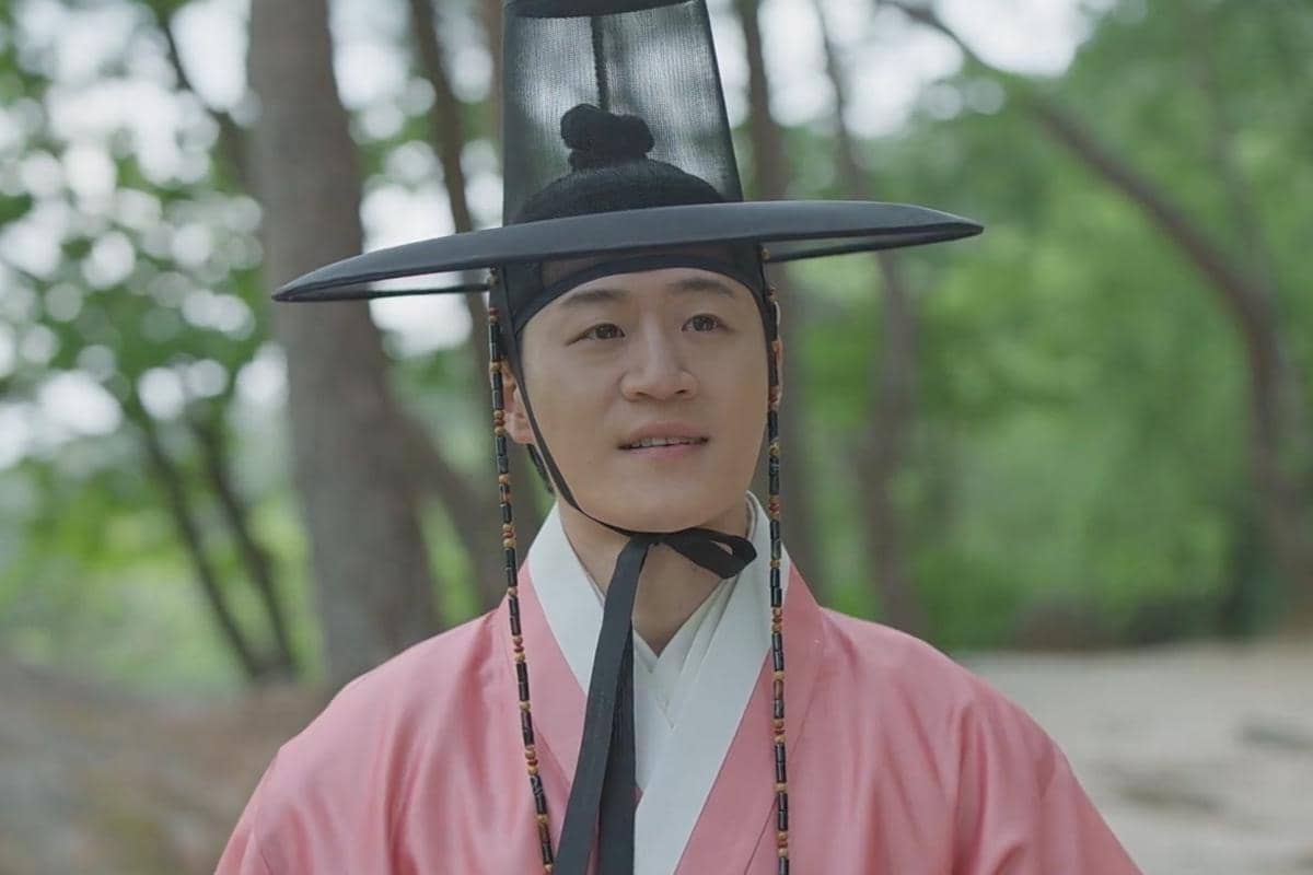 still cuts drama Spooky in Love